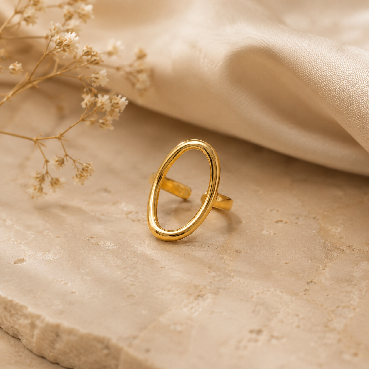 Celesta Loop Ring