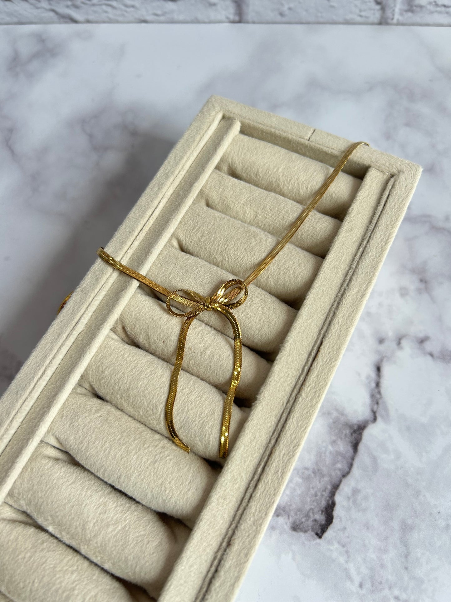 Golden Bow Necklace