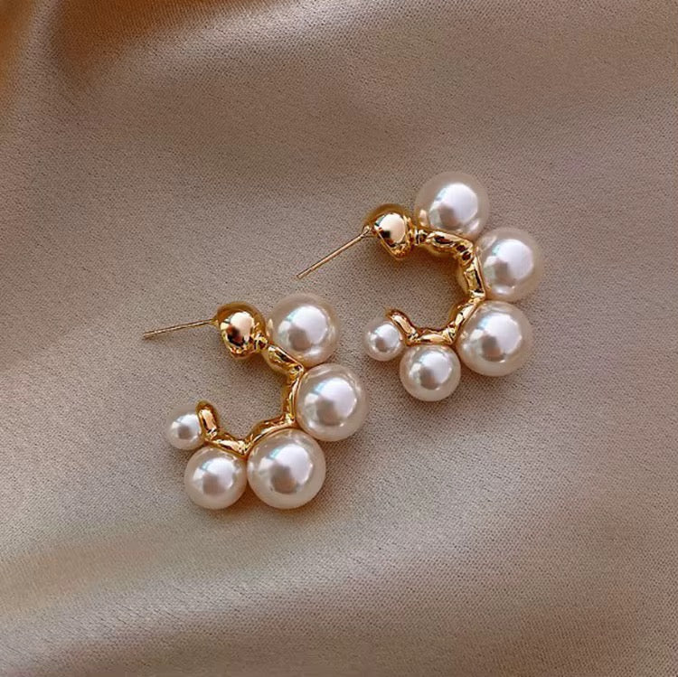 Pearl Cluster Hoop Earrings