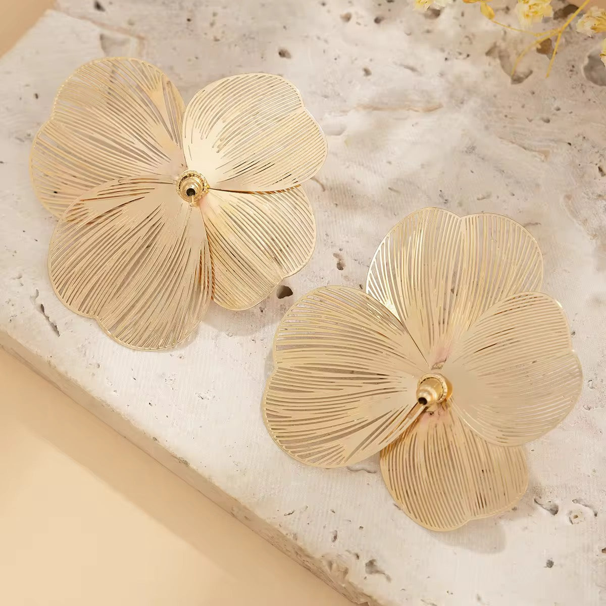 Golden Floral Pearl Earrings