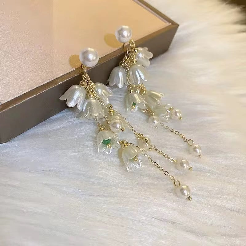 Blooming Pearl Drop Earrings
