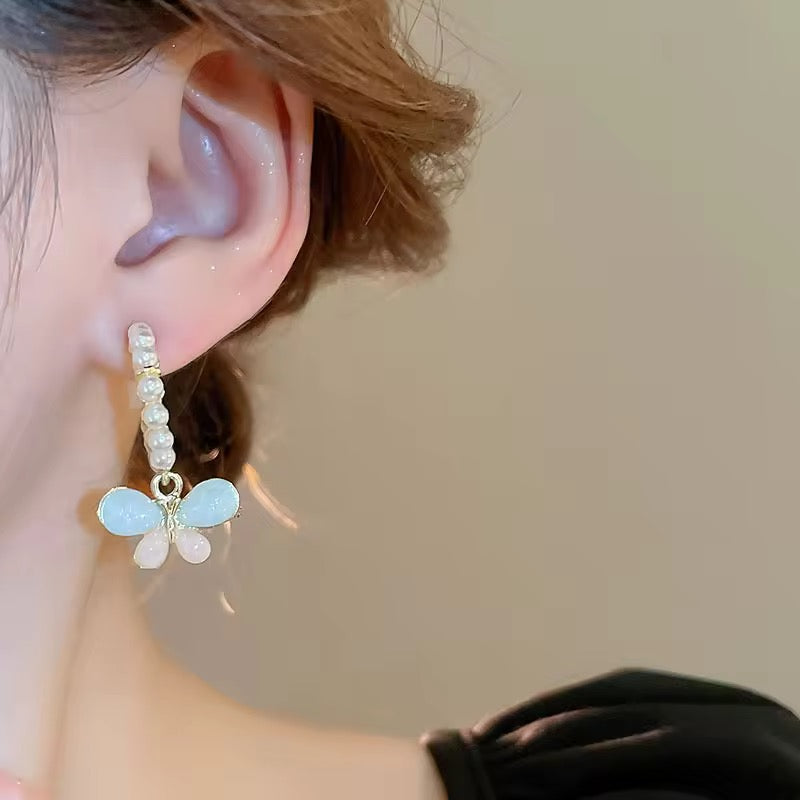 Elegant Pearl Butterfly Dangle Earrings