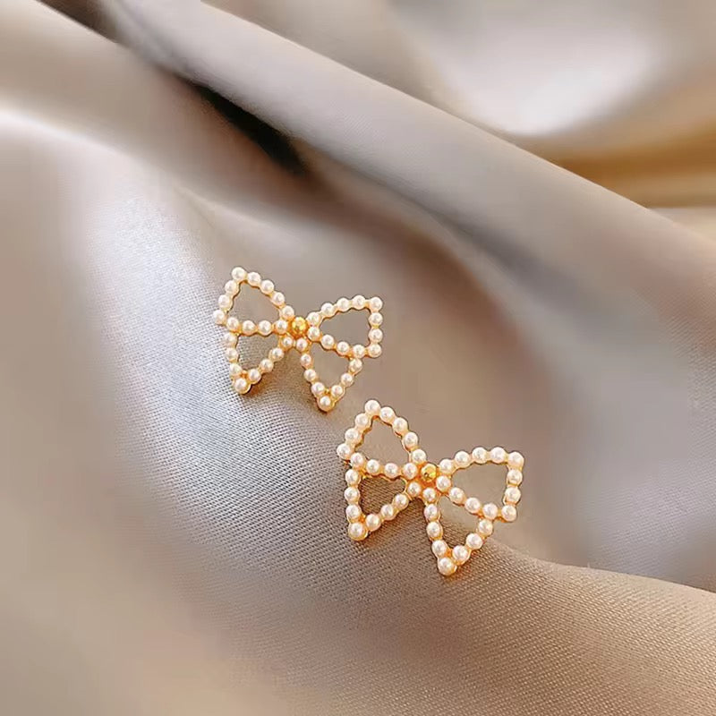 Pearl Bow Elegance Earrings
