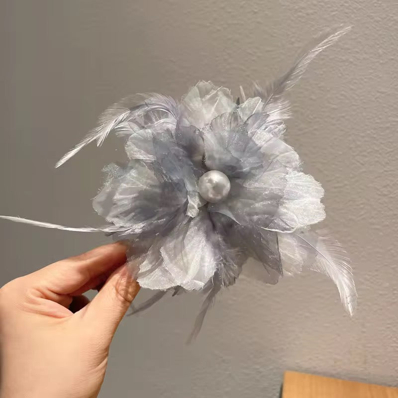 Elegant Feathers Floral Hair Claw Clip