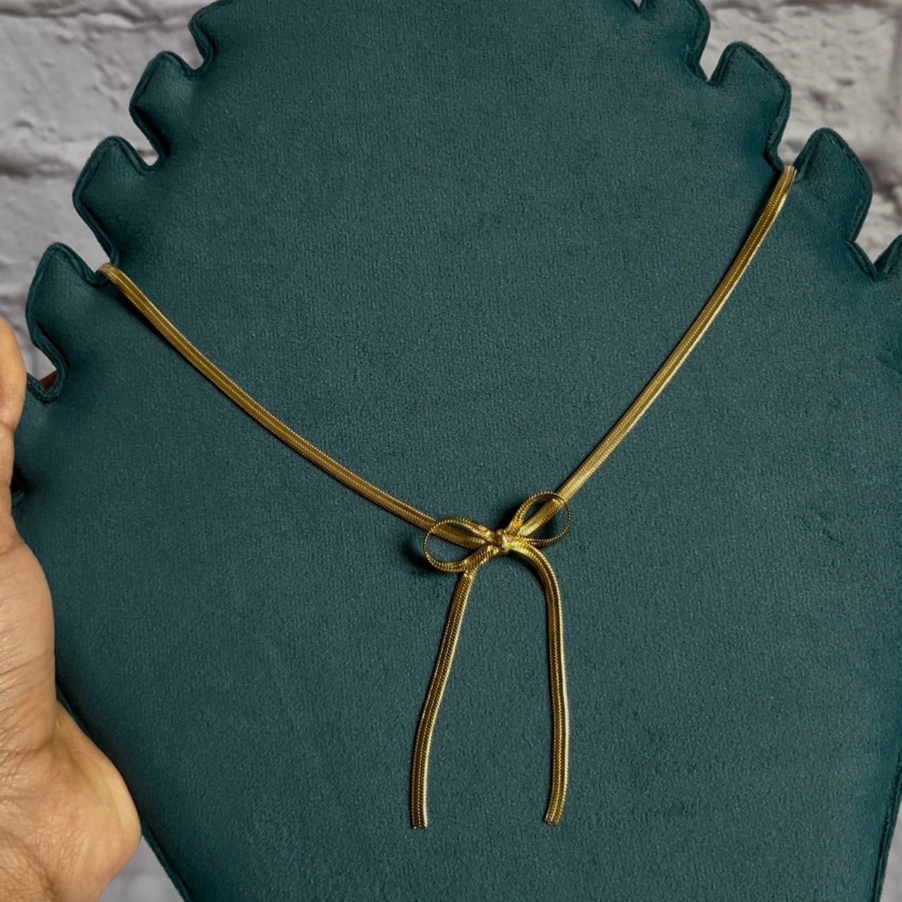 Golden Bow Necklace