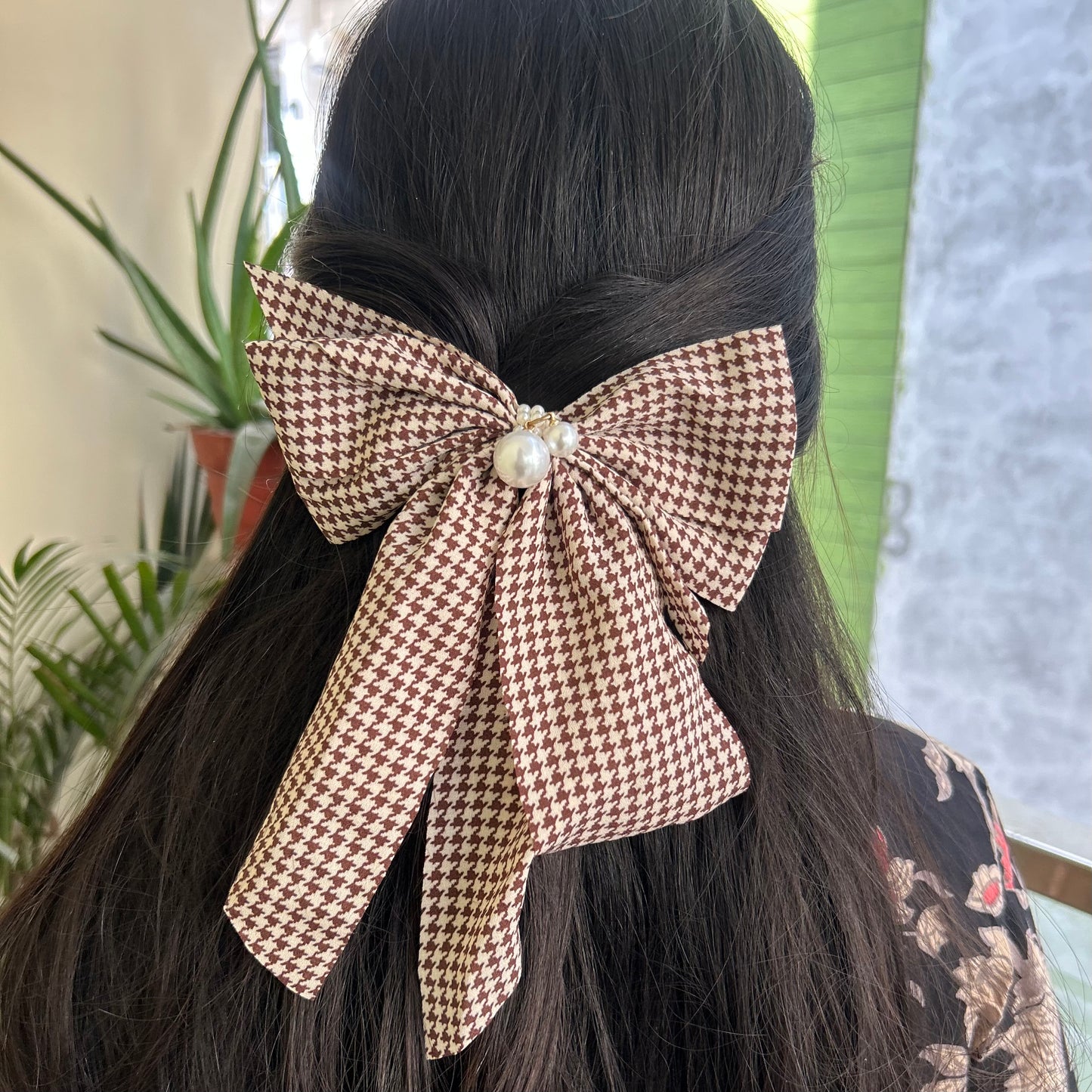 Pearl Plaid Hair Bow