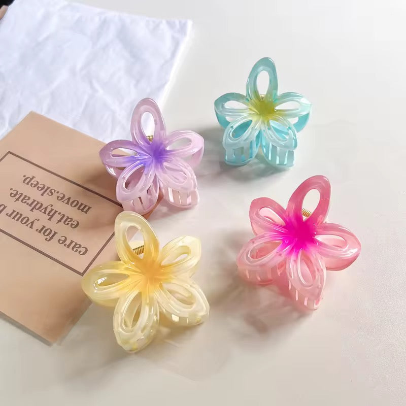 Flora Blossom Claw Clip