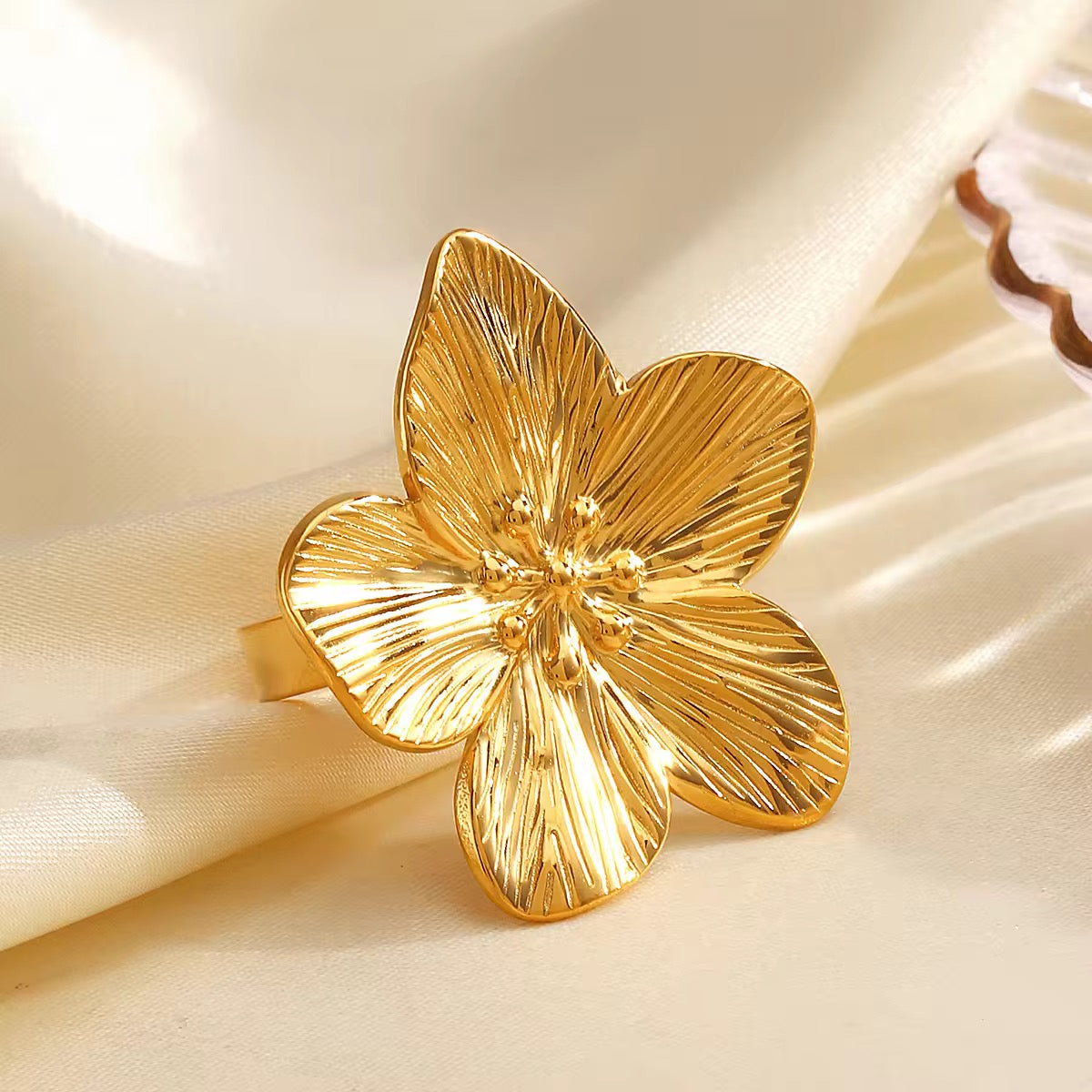 Floral Bloom Anti Tarnish Gold Ring