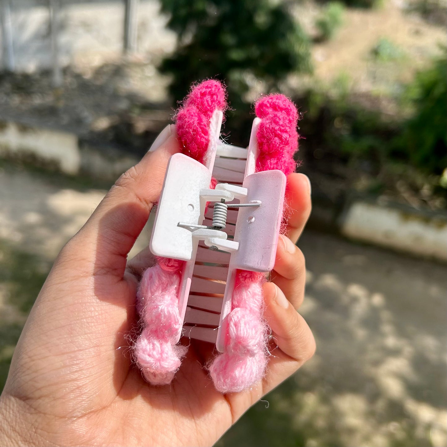 Pinteresty Floral Crochet Hair Clutcher