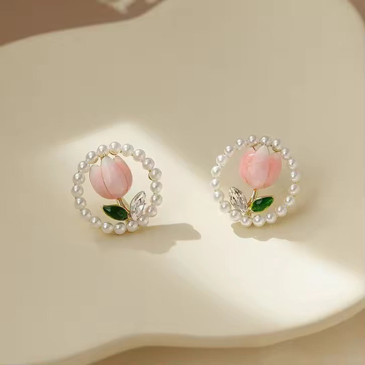 Pearl Tulip Earrings
