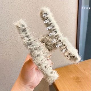 Fur Hair Claw Clip