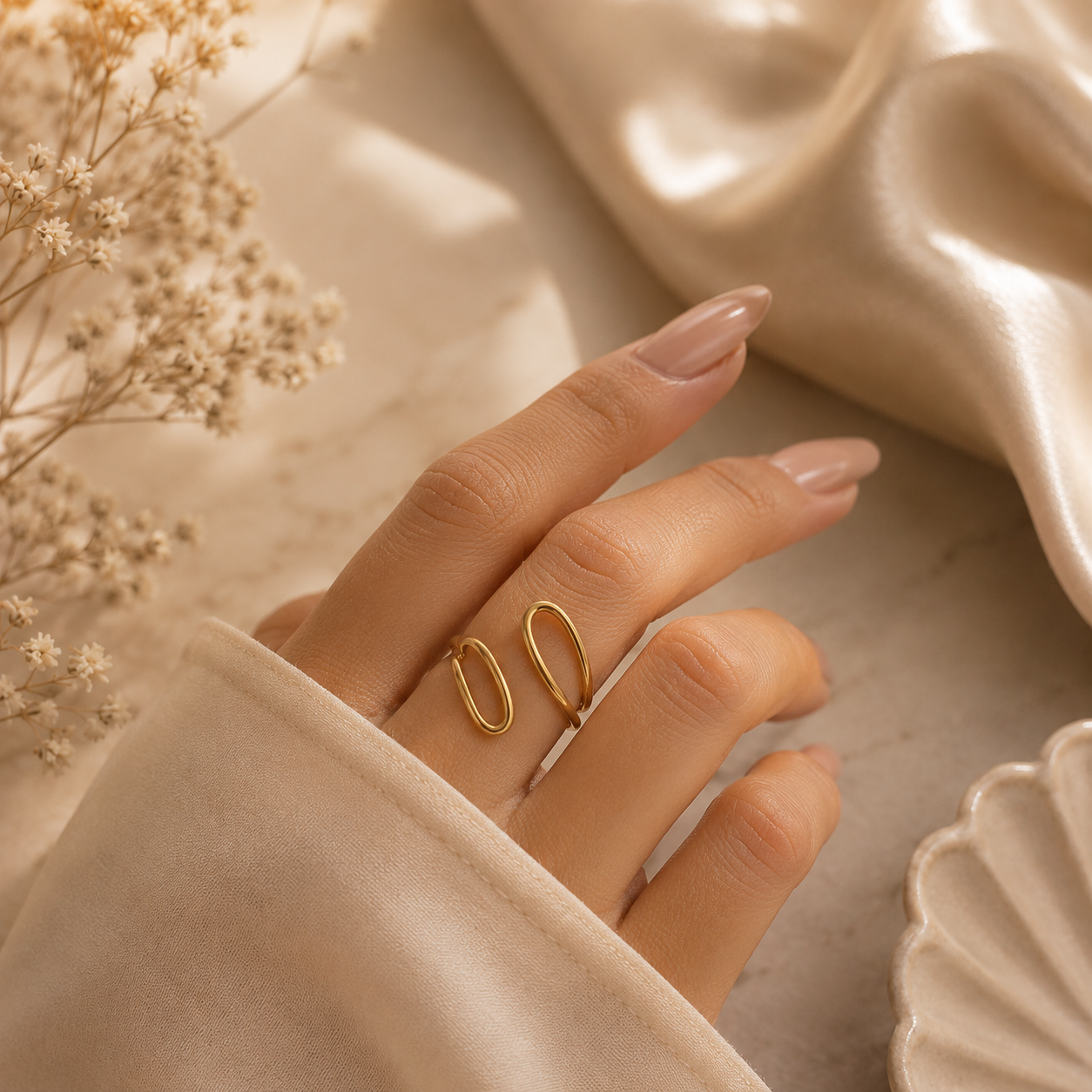 Belle Twist Ring