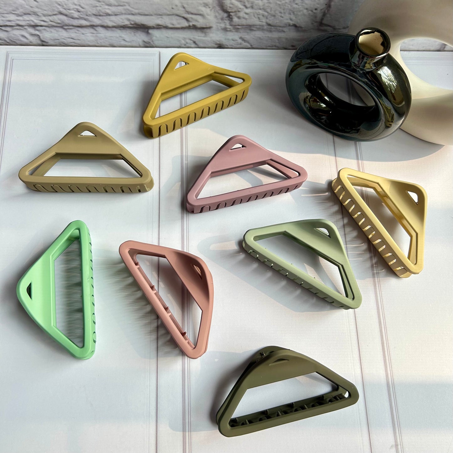 Triangular Matte Claw Clip