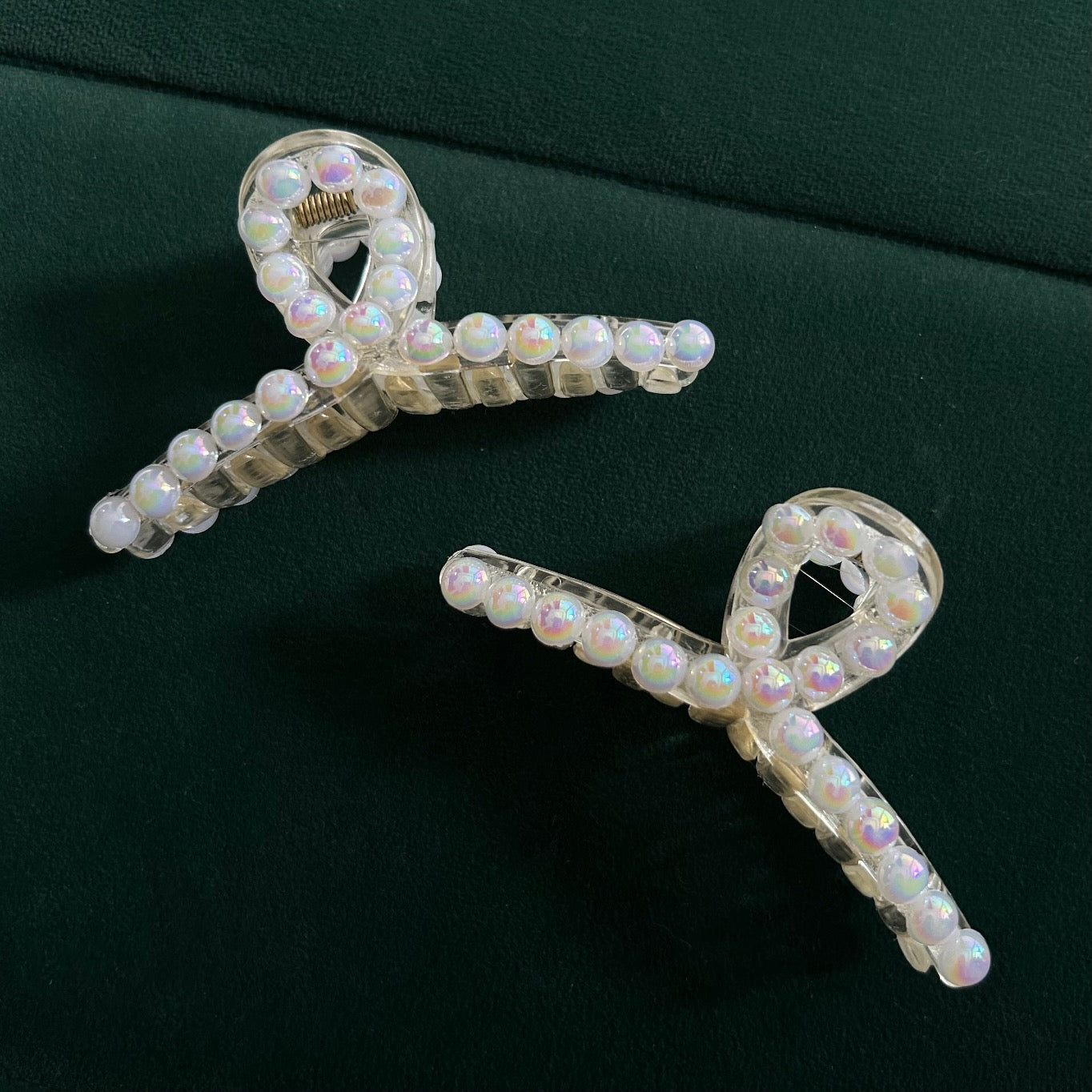 Pearl Hair Claw Clip