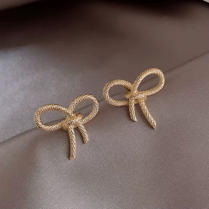 Minimal Bow Earrings