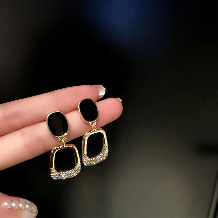 Elegant Black Gold Statement Earrings