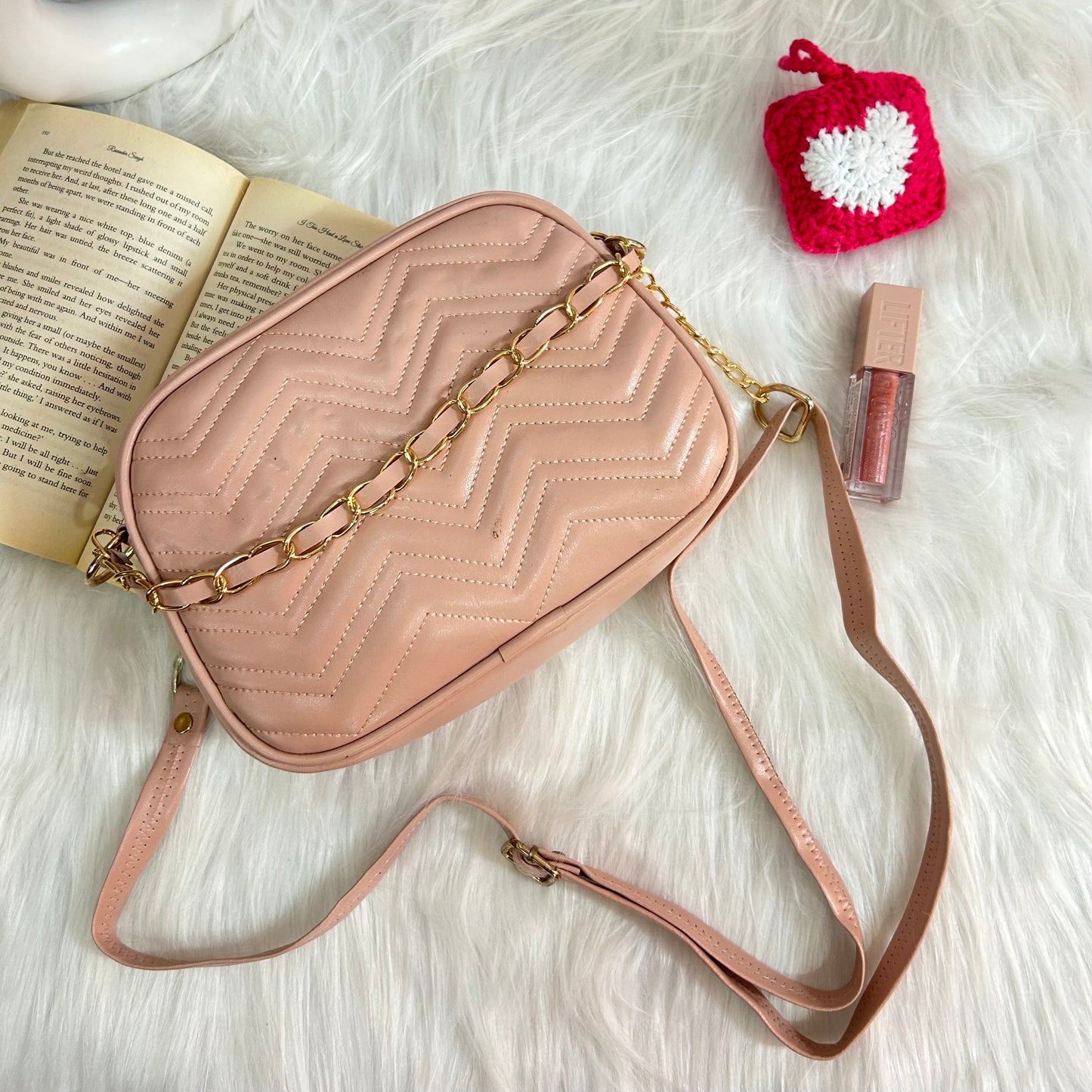 Zoha Sling Bag