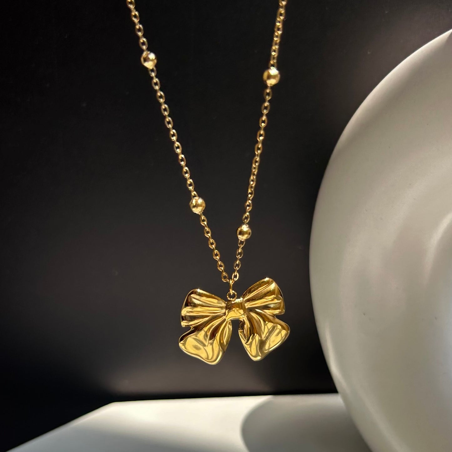 Bow Girlie Necklace - 18k Gold Plated