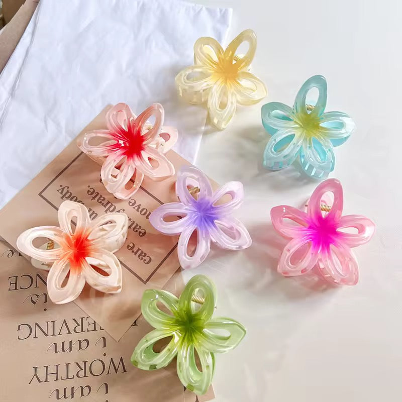 Flora Blossom Claw Clip