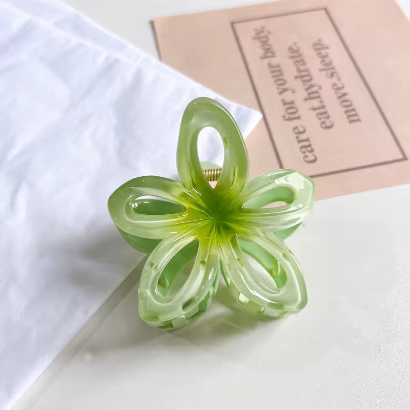 Flora Blossom Claw Clip