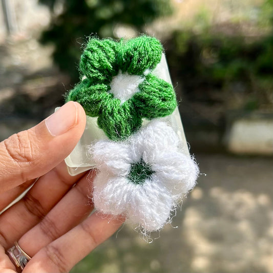 Crochet Flower Hair Clutcher