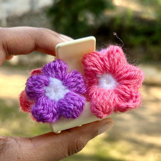 Crochet Flower Hair Clutcher