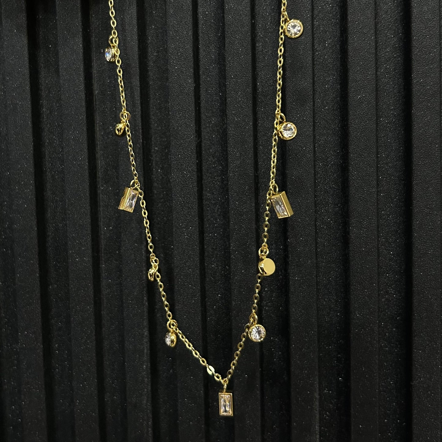Golden Stones Necklace
