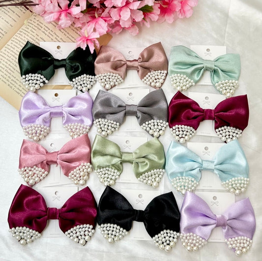 Pearl Luster Hair Bow